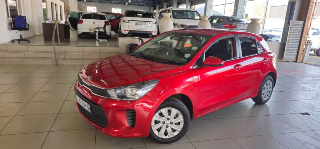 Kia Rio First Car 2017 Kia Rio - First Stop Cars